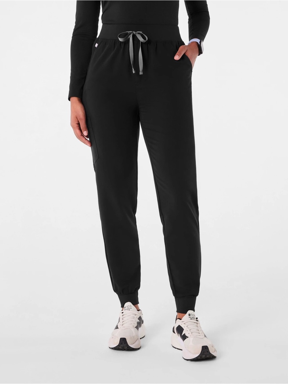 XS petite black figs jogger scrub pants